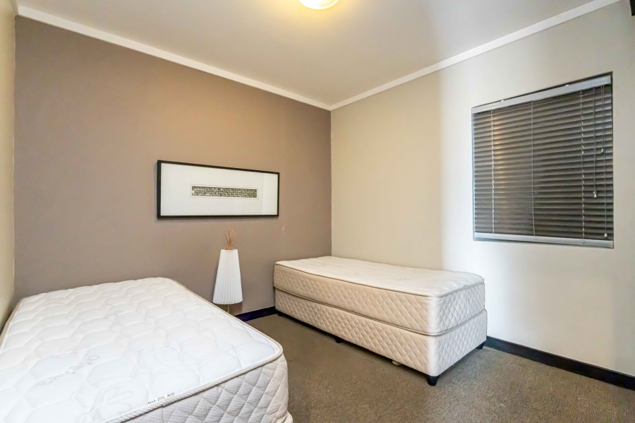 2 Bedroom Property for Sale in Cape Town City Centre Western Cape
